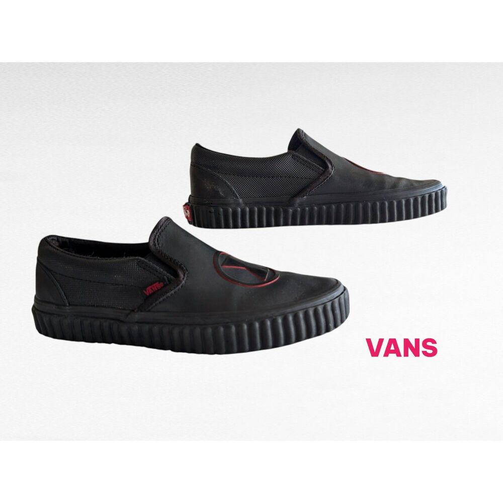 Vans X Marvel Black Widow Classic Slip On Sneakers Womens 7 Mens 5.5 Black Red